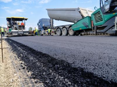 Rubber modified asphalt