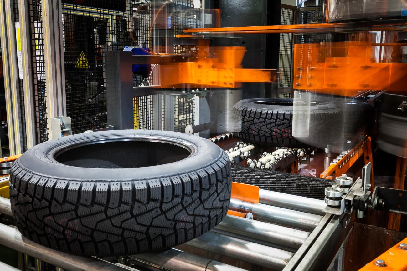 tire conveyor belt